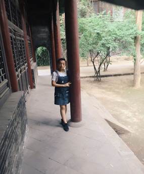 王科新